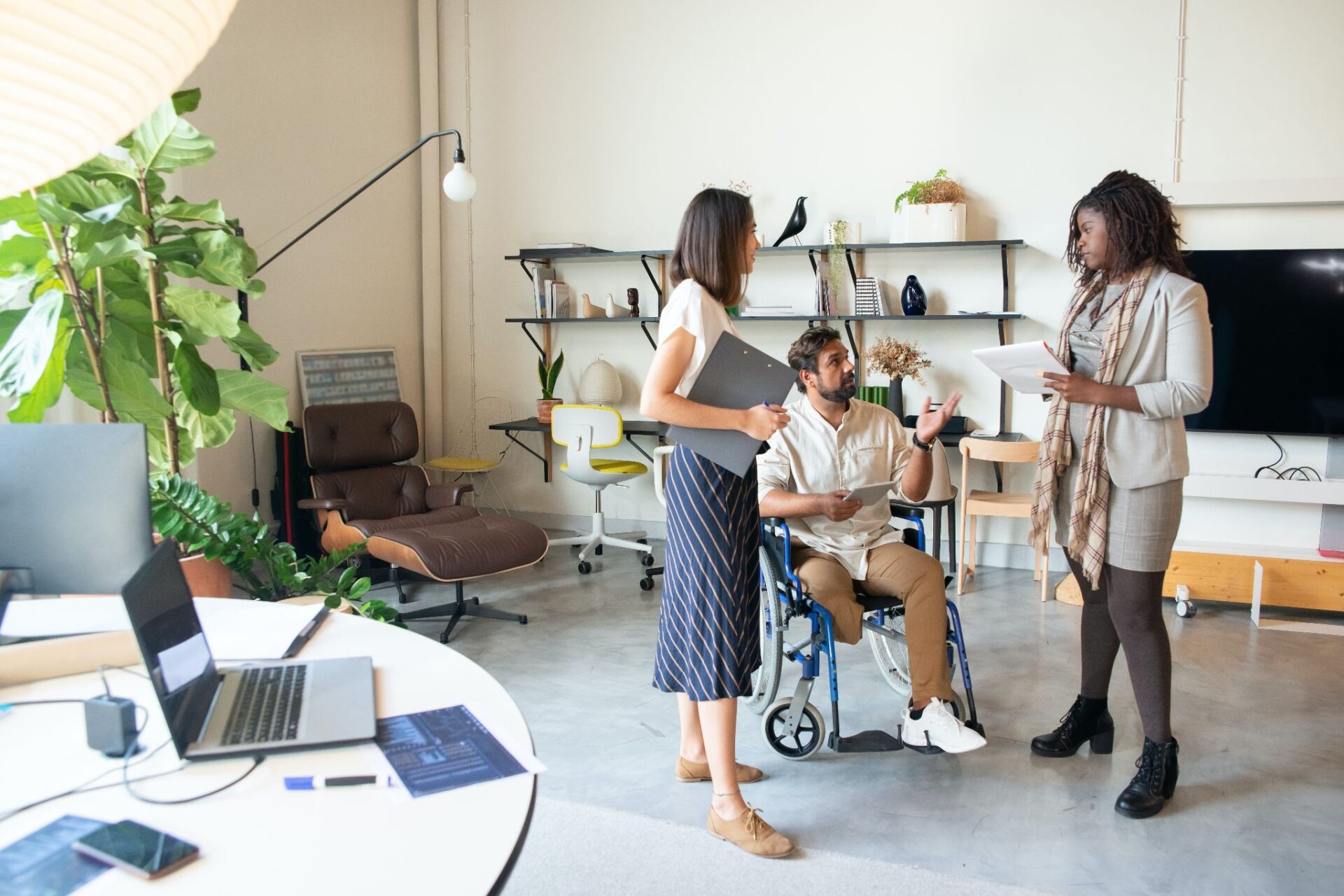 Recruiting Employees With Disabilities to Your Company photo